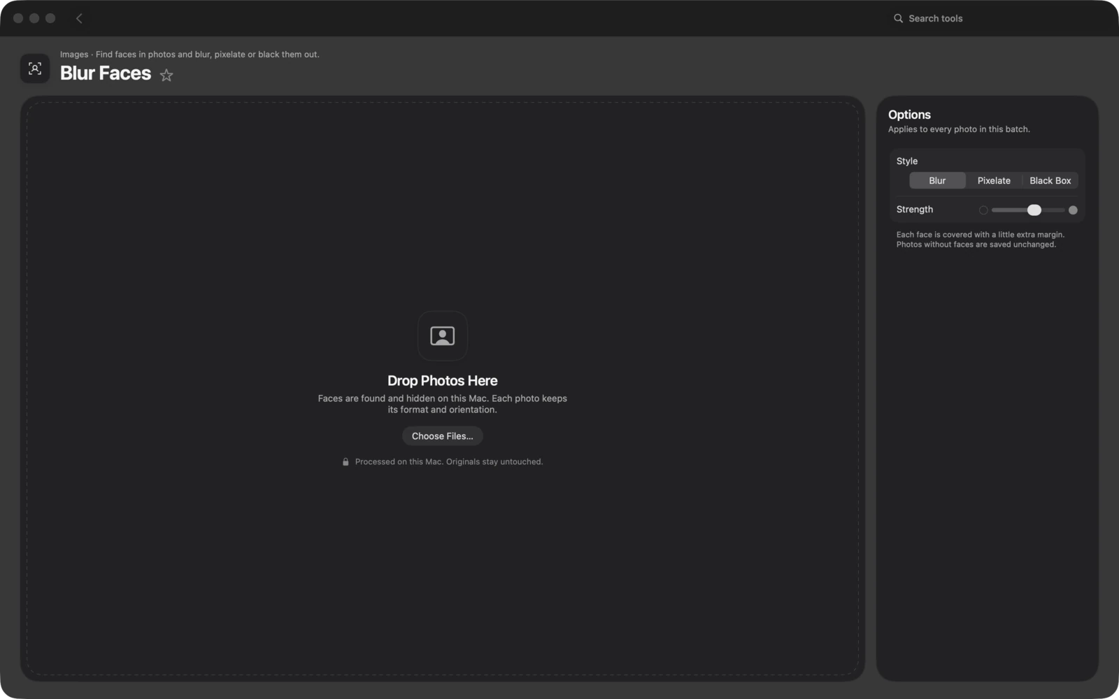 Difuminar caras en Toolbox para Mac: Busca caras en fotos y difumínalas, pixélalas o tápalas.