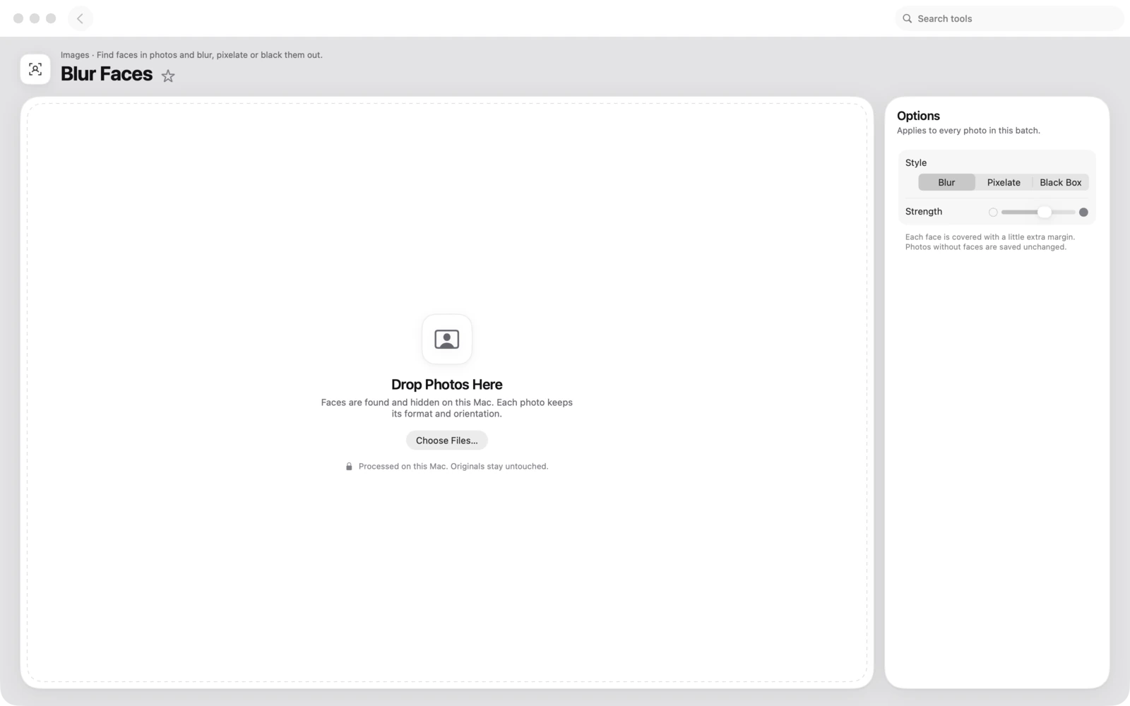 Difuminar caras en Toolbox para Mac: Busca caras en fotos y difumínalas, pixélalas o tápalas.